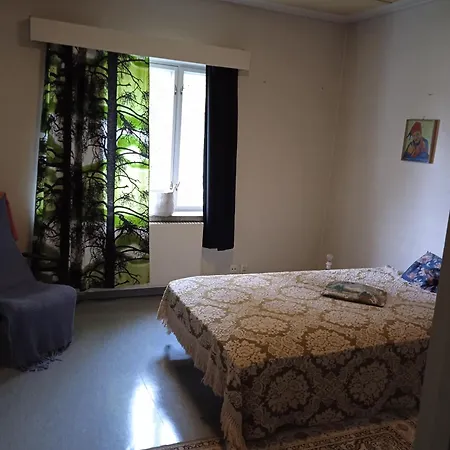 Ouluhostel Allimaria Хостел *